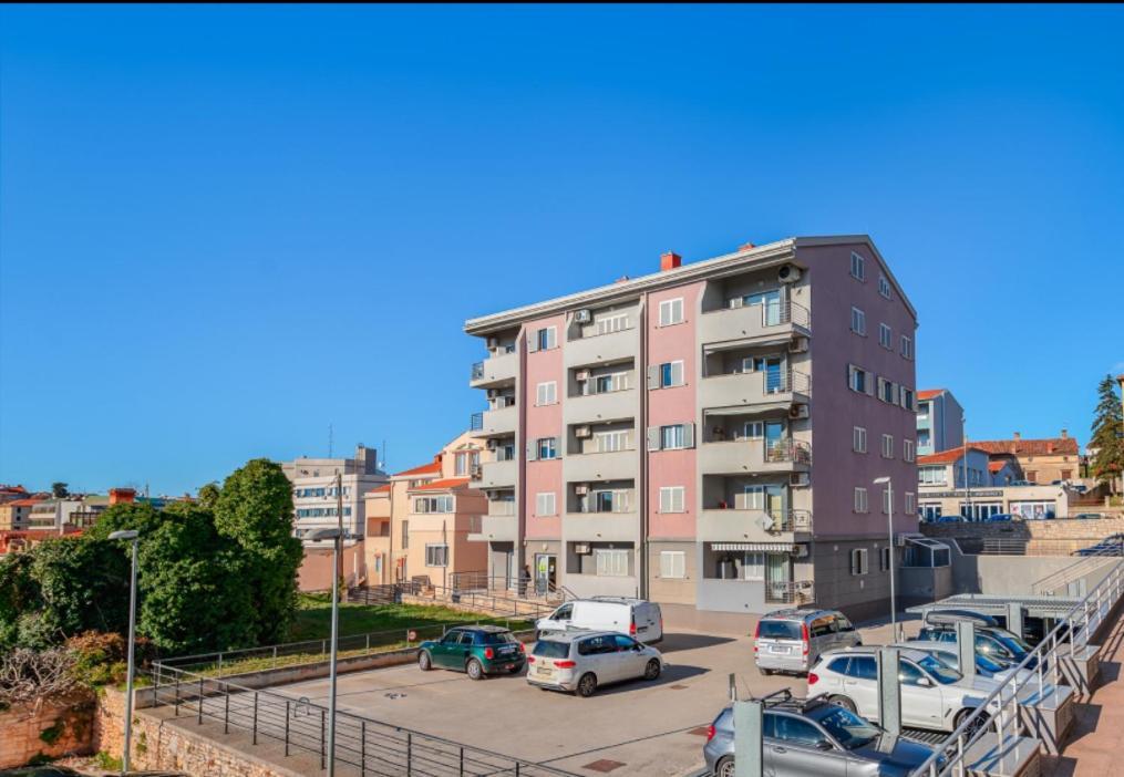Aureo Apartment Pula Center 外观 照片