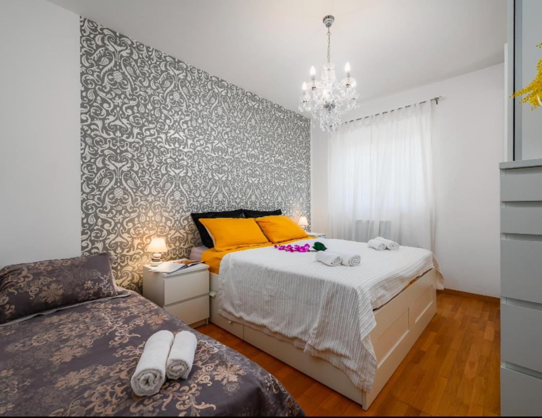 Aureo Apartment Pula Center 外观 照片